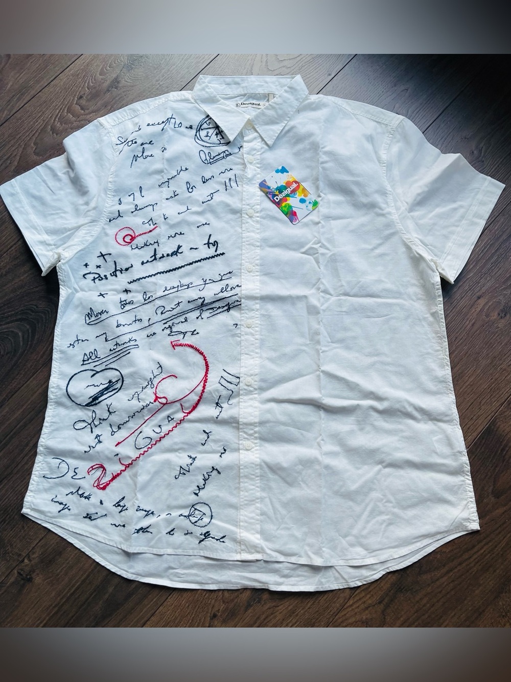 Desigual White Short-Sleeve Button-Down Shirt with Black & Red Script Motif